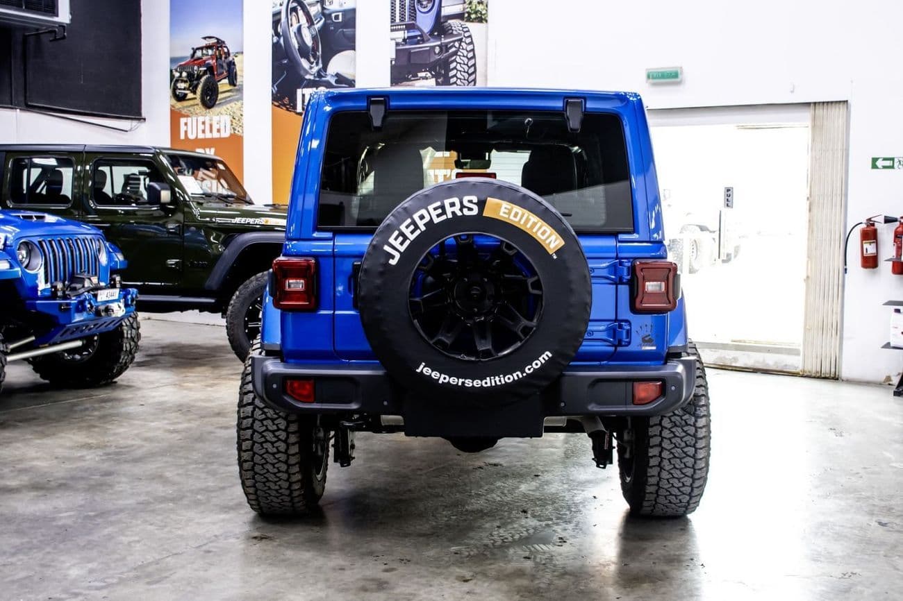 2024 Jeep Wrangler SAHARA thumbnail 8
