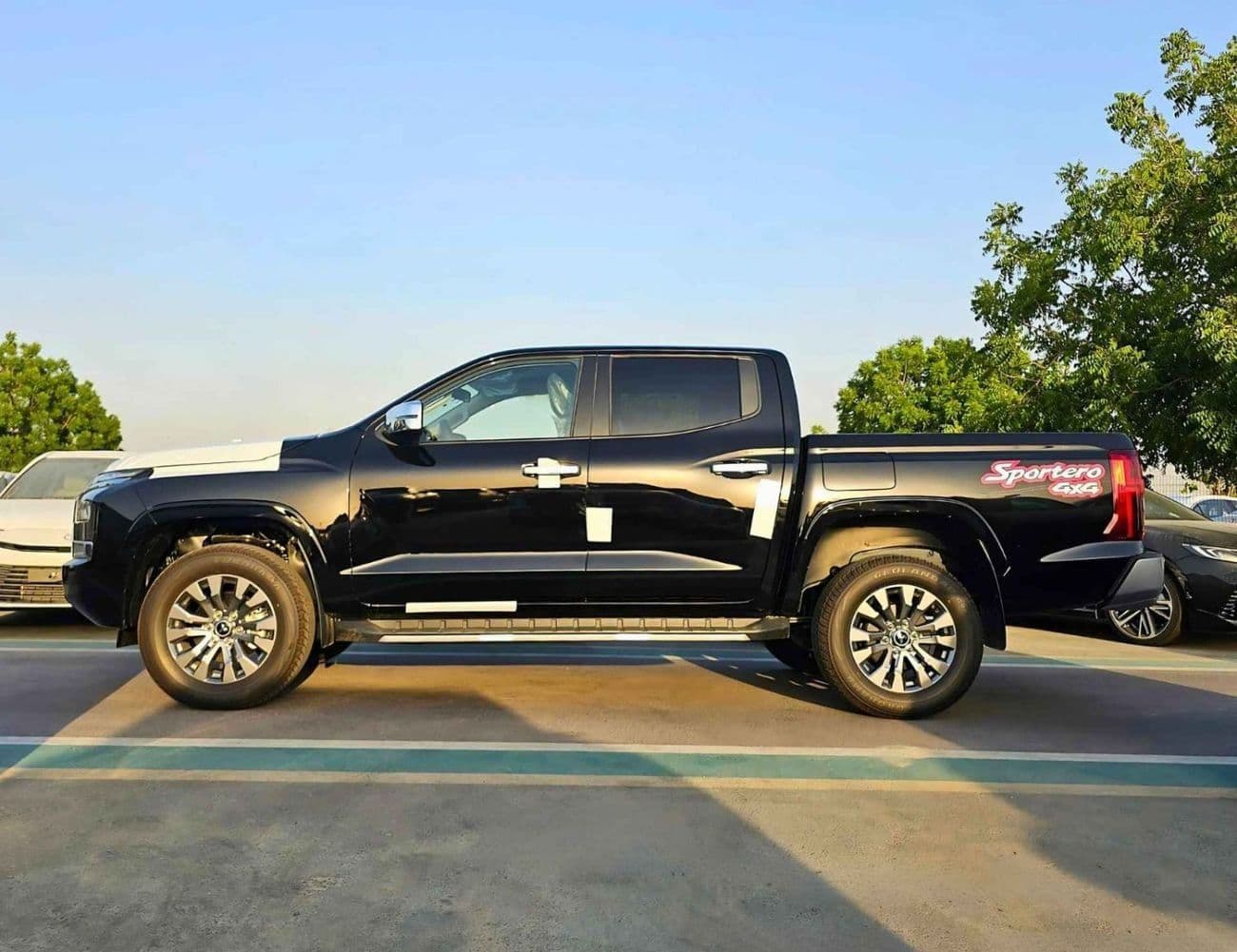 2026 Mitsubishi L200 SPORTERO thumbnail 3