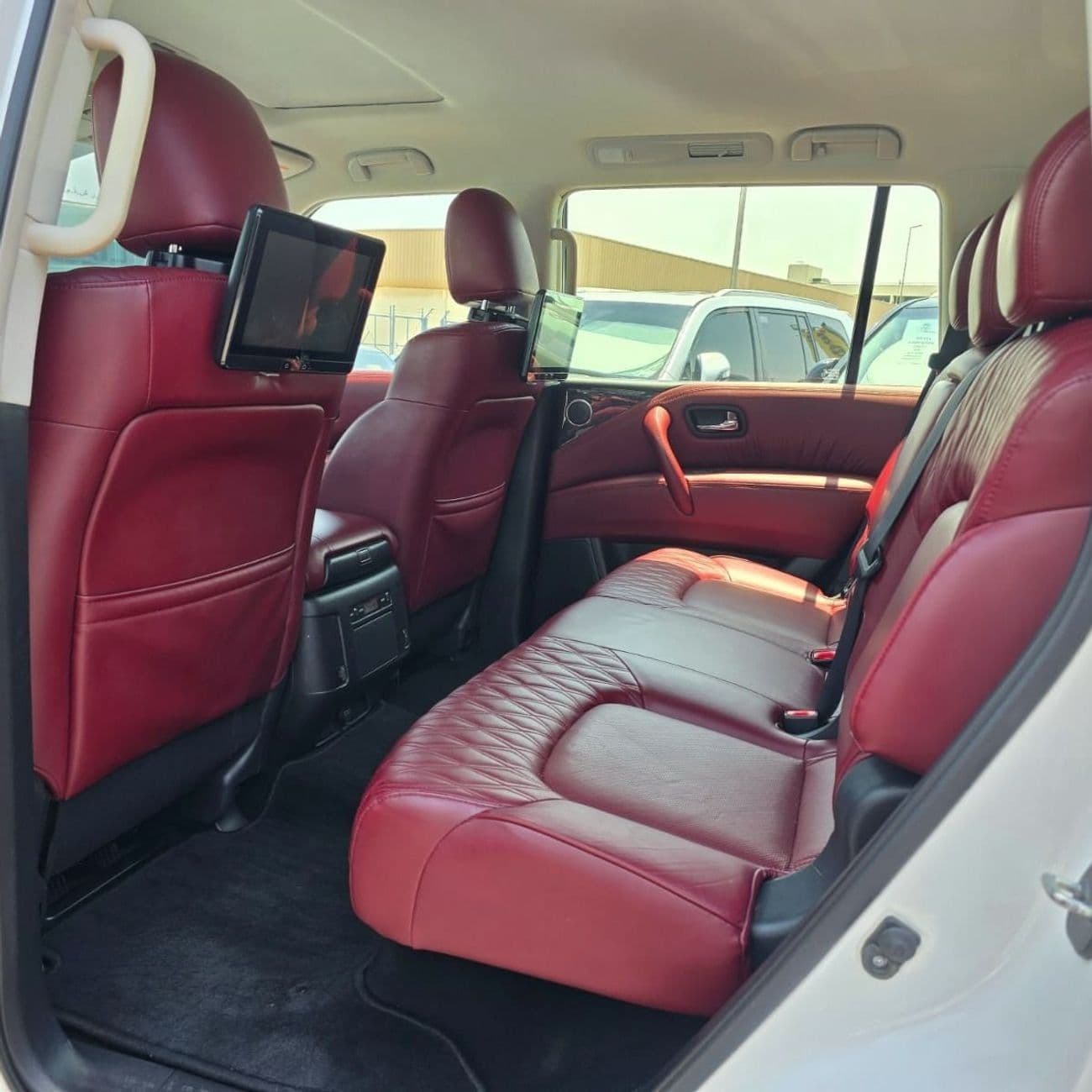 2024 Nissan Patrol LE PLATINUM CITY thumbnail 7