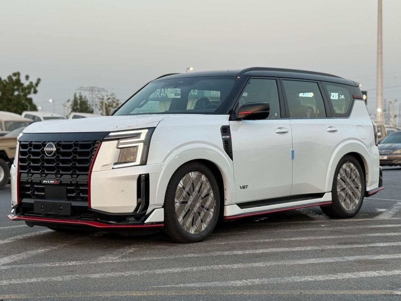 2026 Nissan Patrol NISMO thumbnail 2