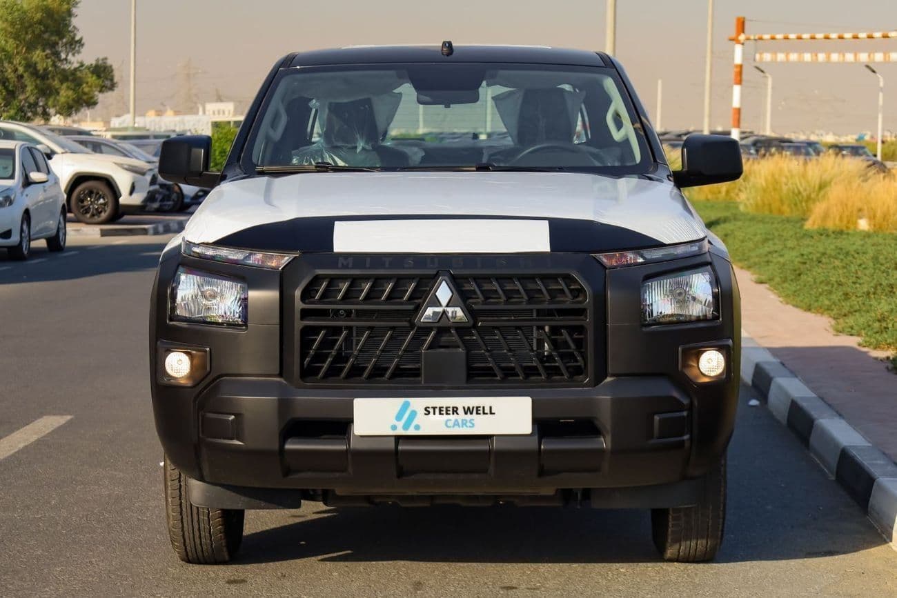 2027 Mitsubishi L200 thumbnail 2