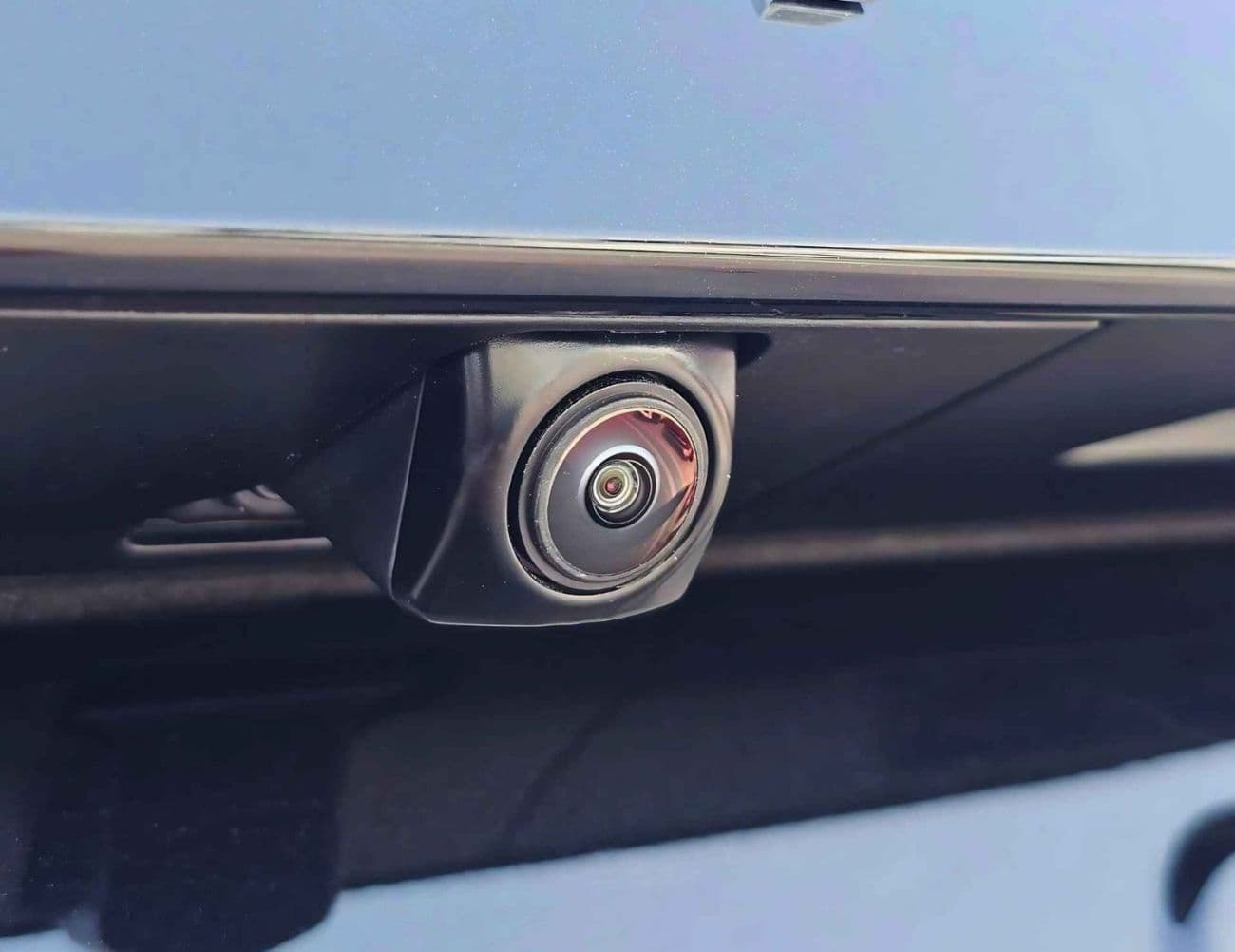 2026 Toyota Camry GLE thumbnail 7