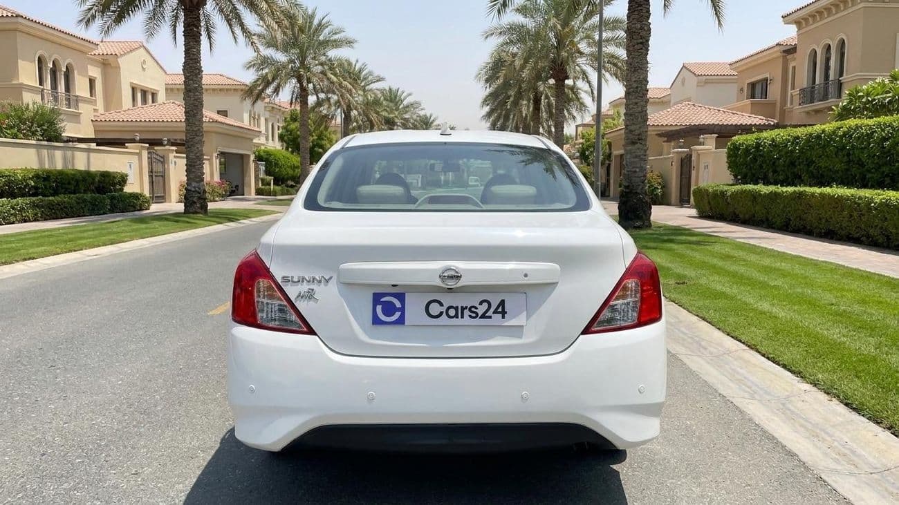2024 Nissan Sunny SV thumbnail 4