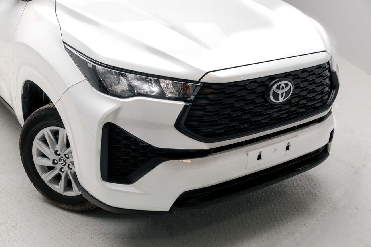 2026 Toyota Innova thumbnail 2