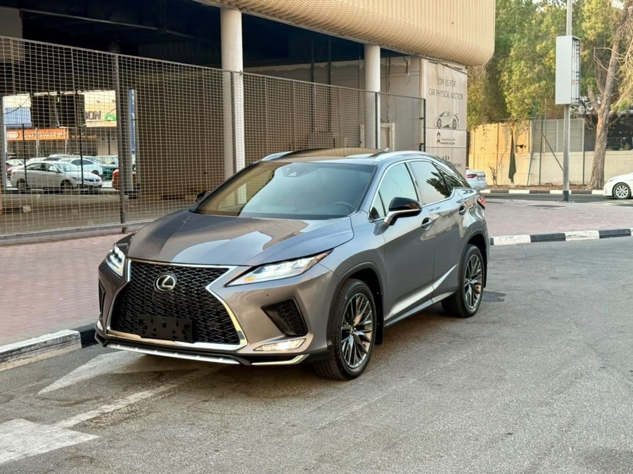 2019 Lexus RX350 F SPORT thumbnail 3