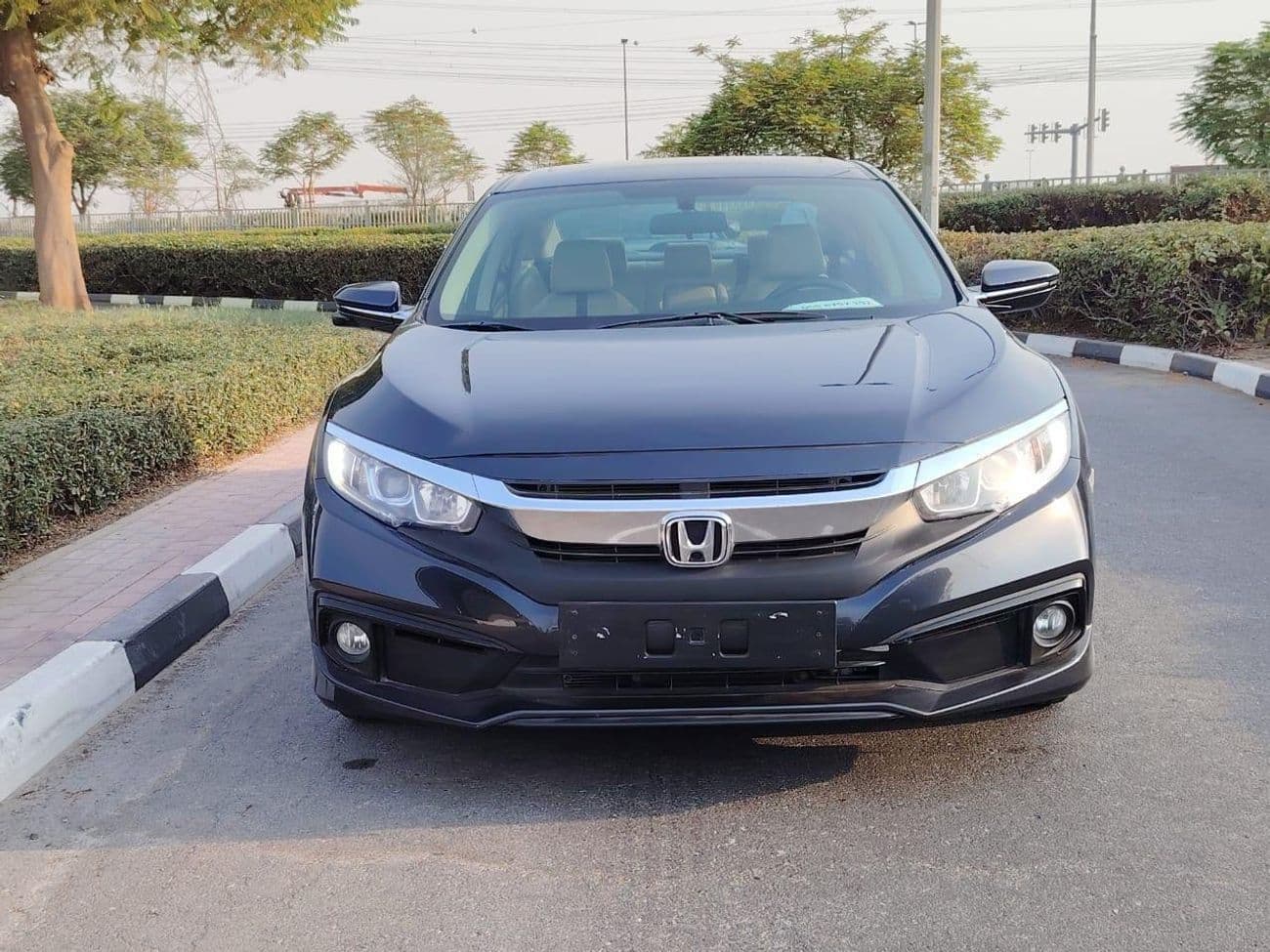 2019 Honda Civic EXI thumbnail 2