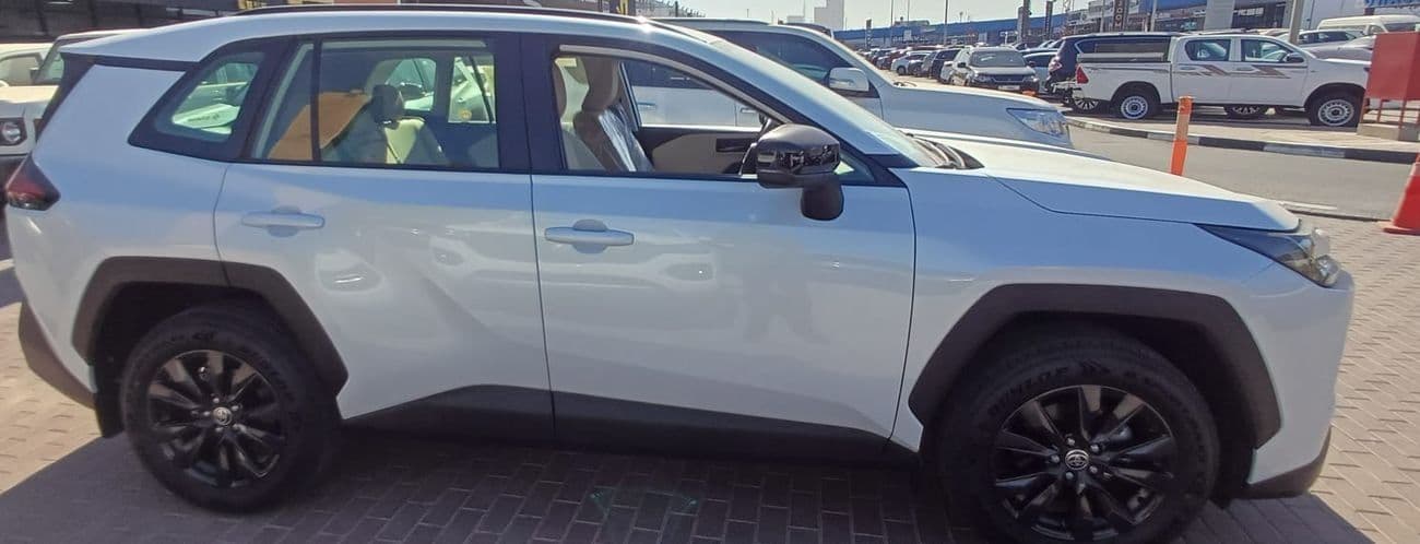 2026 Toyota RAV4 XLE thumbnail 4