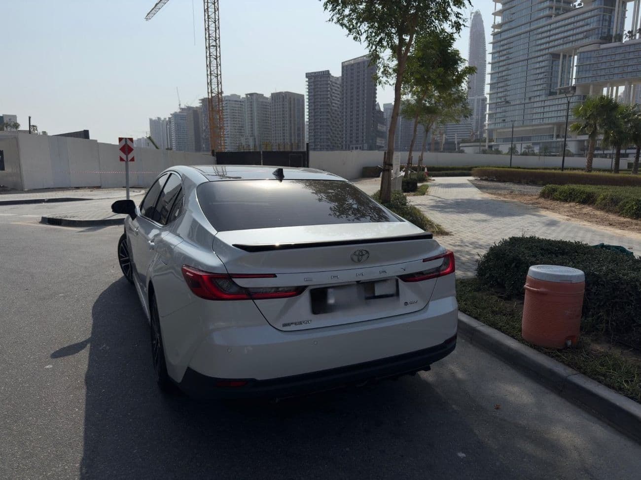 2026 Toyota Camry SPORT HEV thumbnail 2