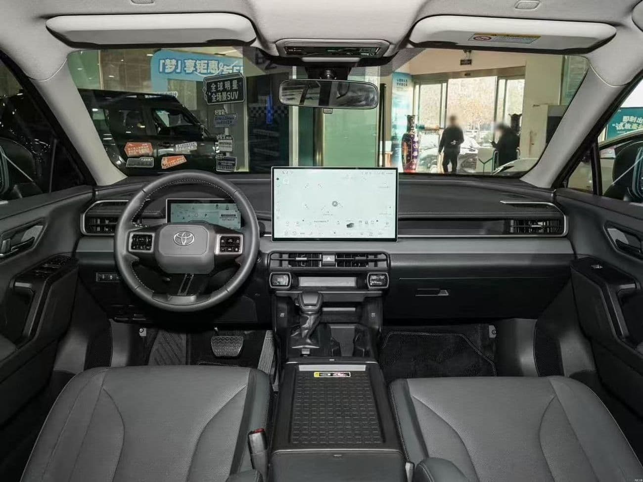 2026 Toyota RAV4 LE thumbnail 8