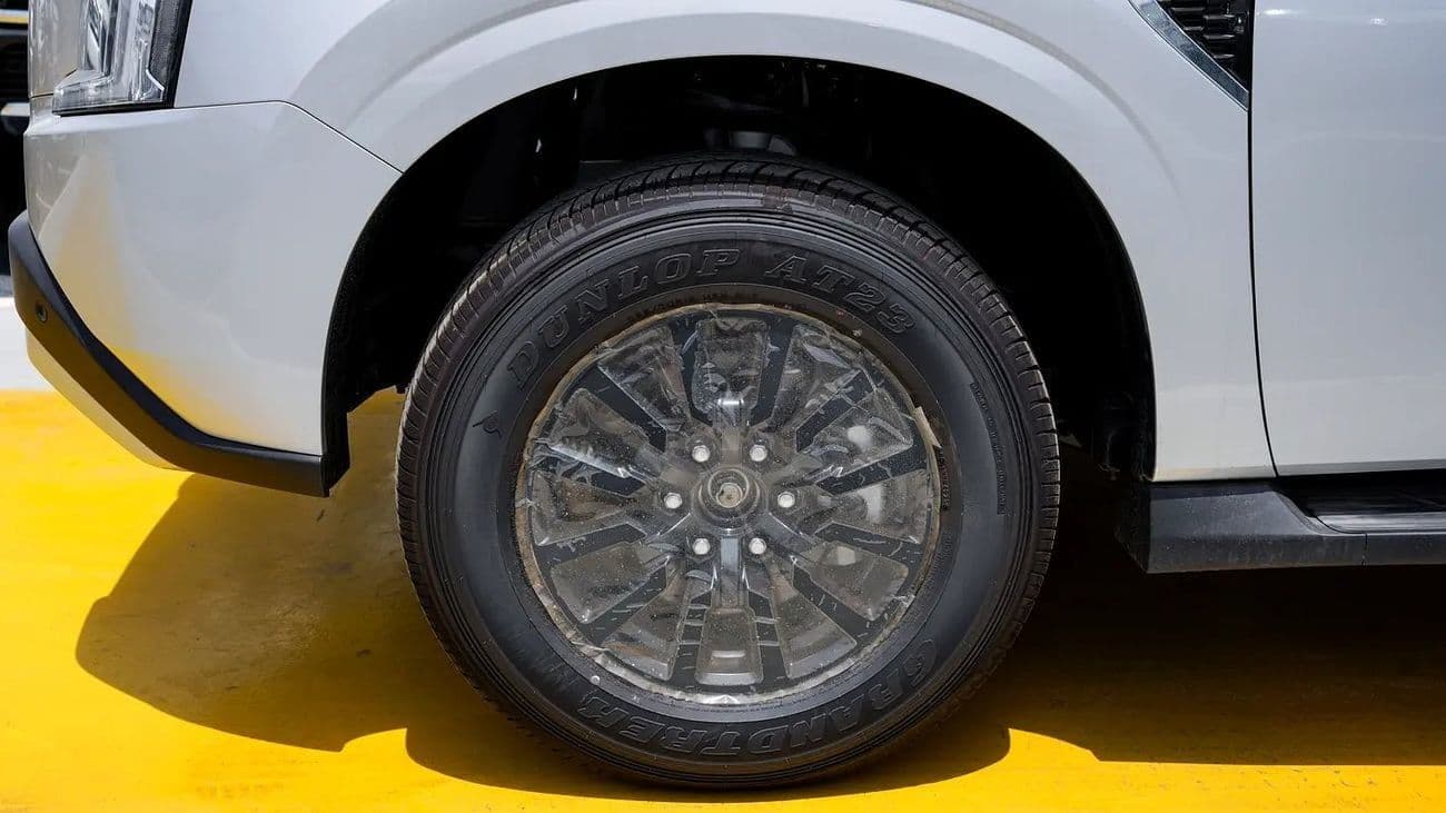2026 Nissan Patrol XE thumbnail 5