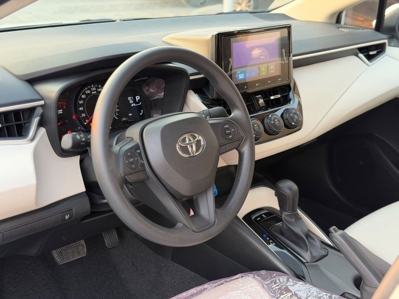 2026 Toyota Corolla XLI thumbnail 8