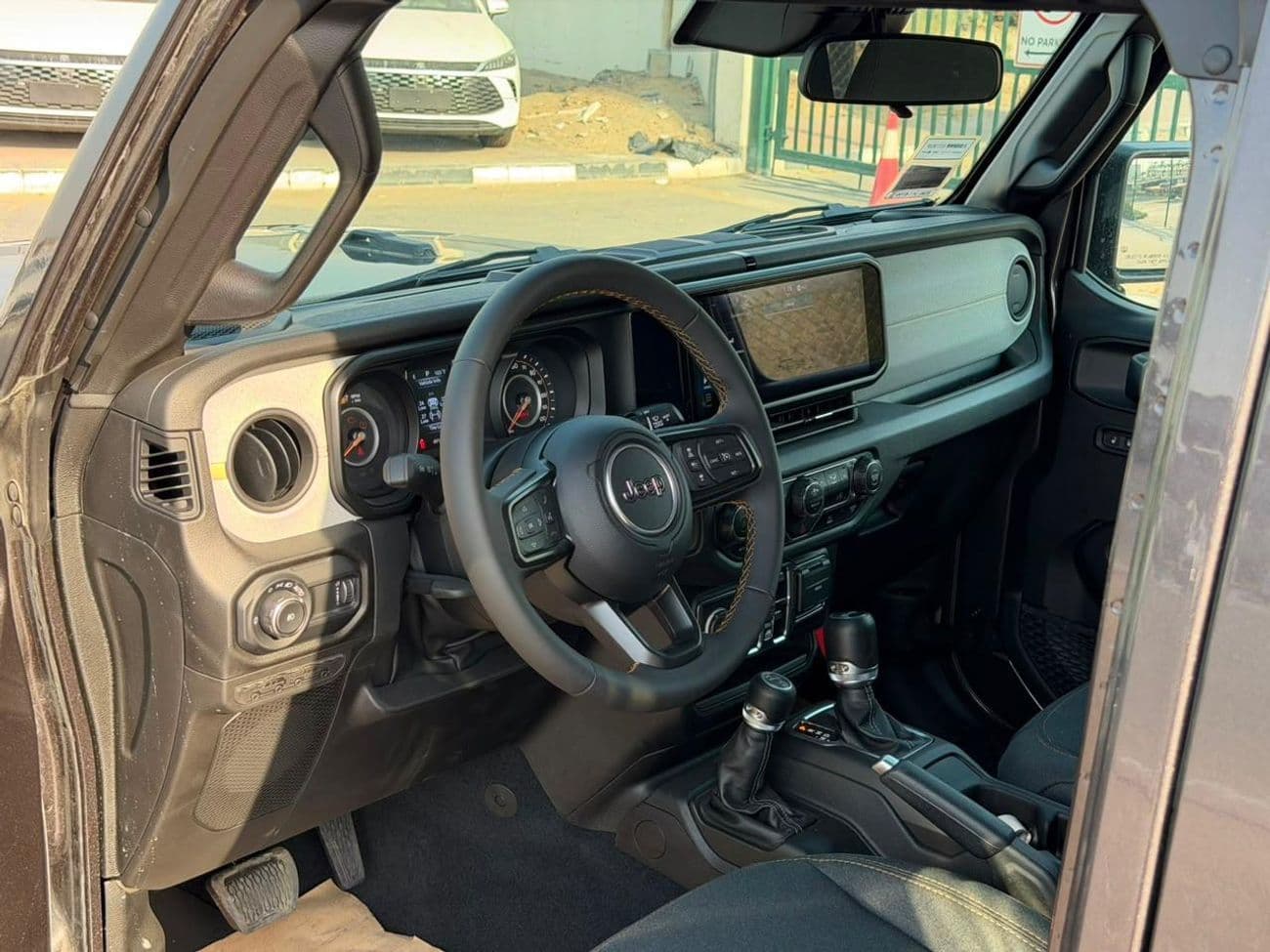2024 Jeep Wrangler SPORT thumbnail 8