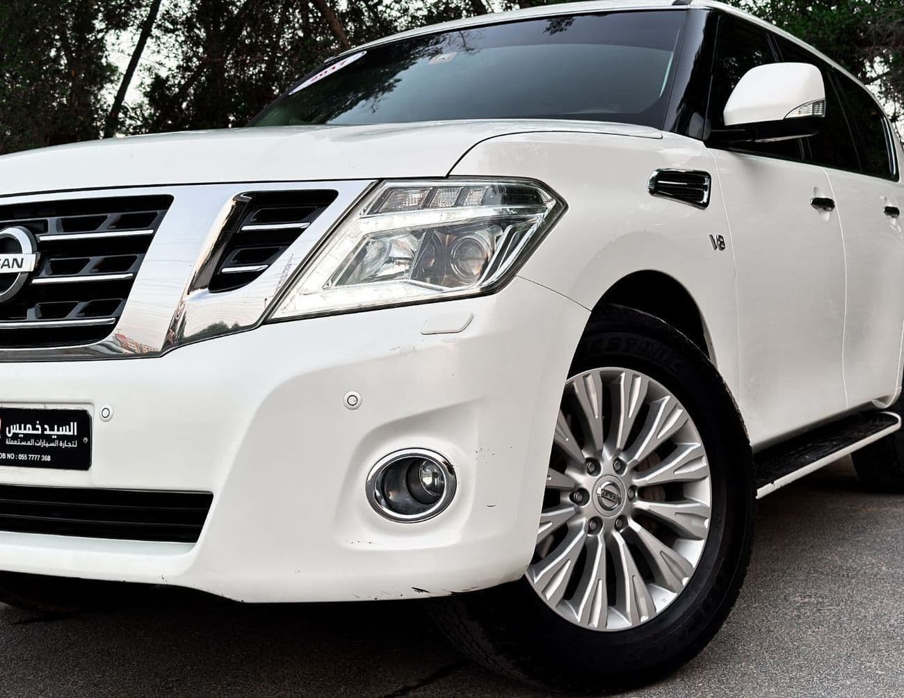 2017 Nissan Patrol LE T2 TITANIUM thumbnail 4