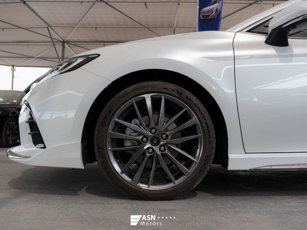 2026 Toyota Camry SPORT HEV thumbnail 4