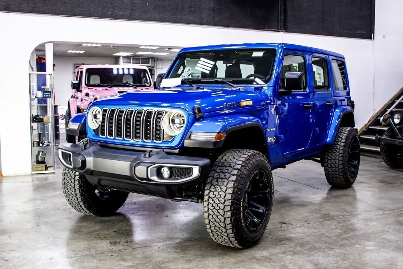 2024 Jeep Wrangler SAHARA thumbnail 3