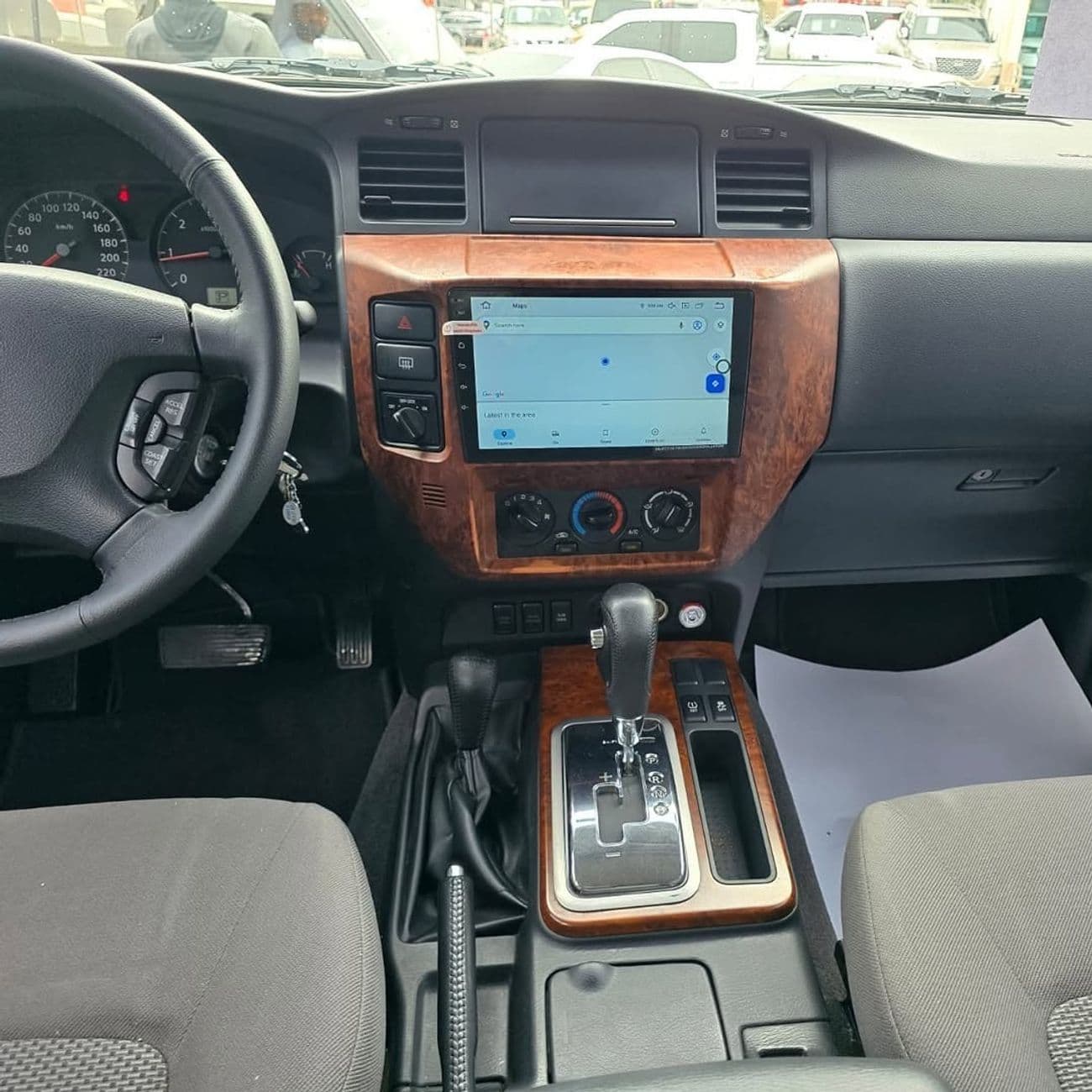 2021 Nissan Patrol thumbnail 4