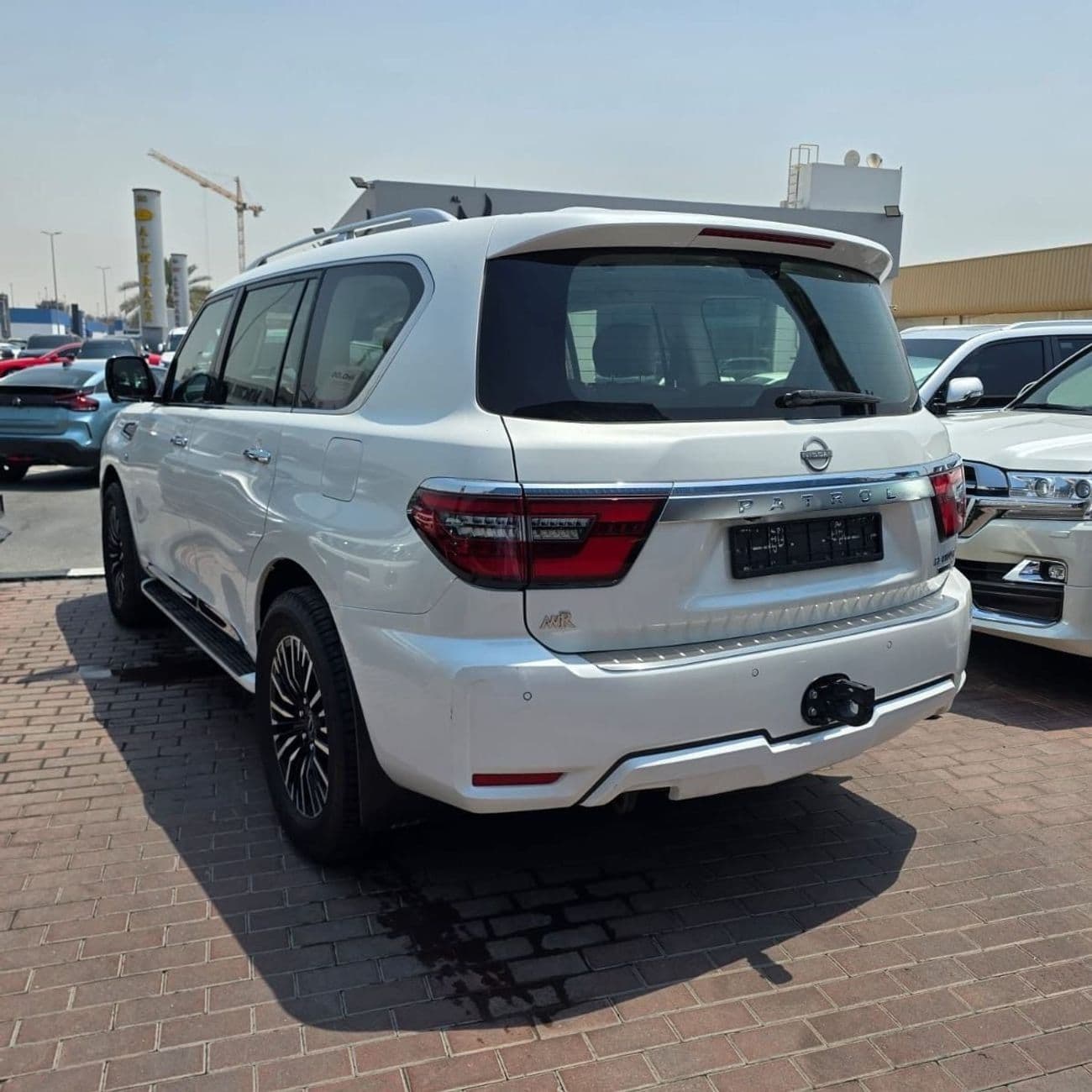 2024 Nissan Patrol LE PLATINUM CITY thumbnail 8