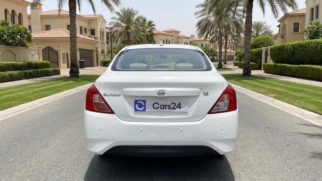 2024 Nissan Sunny SV thumbnail 4