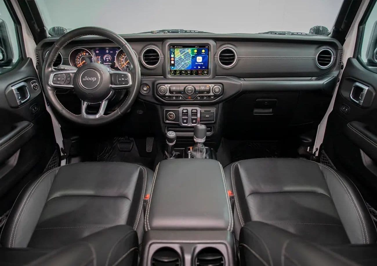 2019 Jeep Wrangler SAHARA thumbnail 8