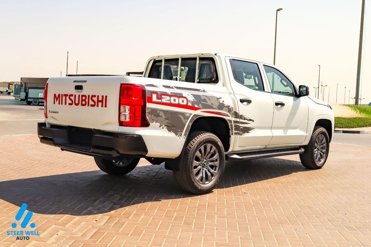 2027 Mitsubishi L200 GLS PLUS thumbnail 4