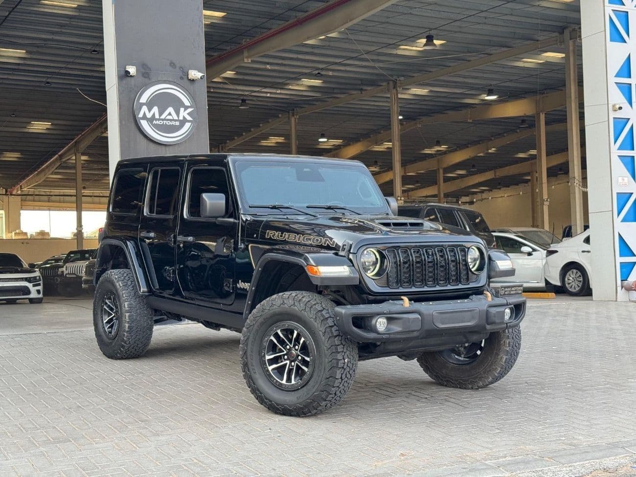 2023 Jeep Wrangler V8 6.4 thumbnail 2