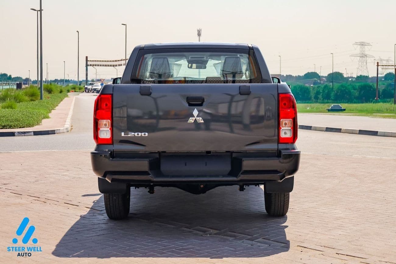 2027 Mitsubishi L200 GL thumbnail 5