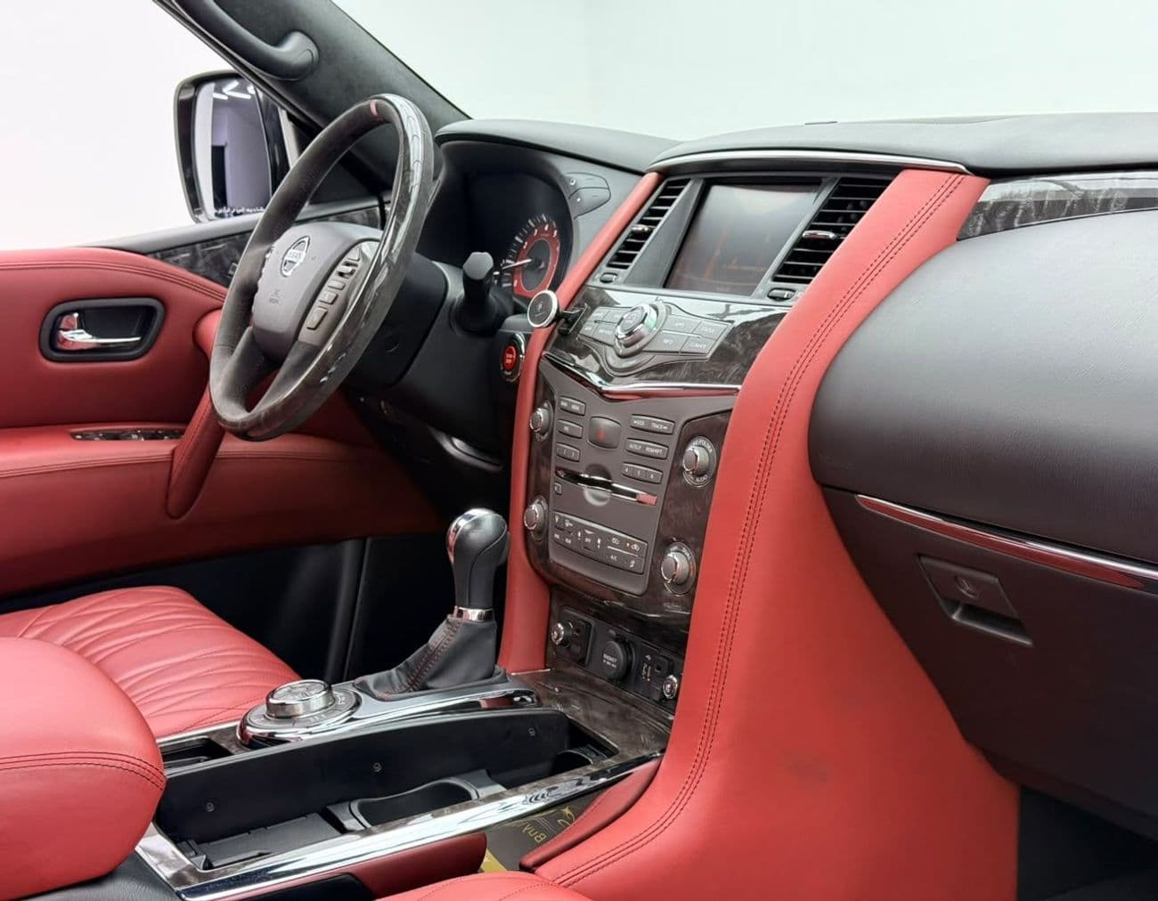 2019 Nissan Patrol NISMO thumbnail 7