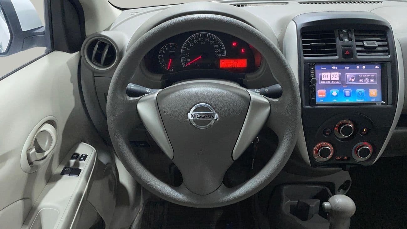 2022 Nissan Sunny SV thumbnail 8