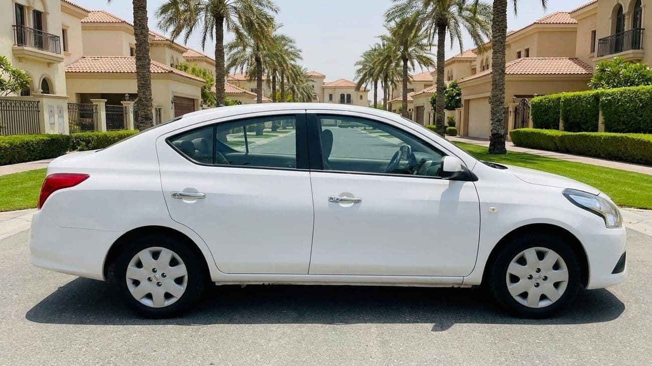 2022 Nissan Sunny SV thumbnail 3