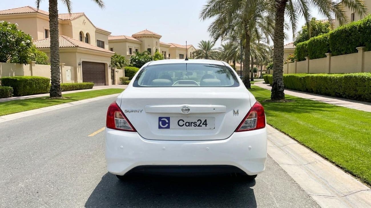 2022 Nissan Sunny SV thumbnail 4