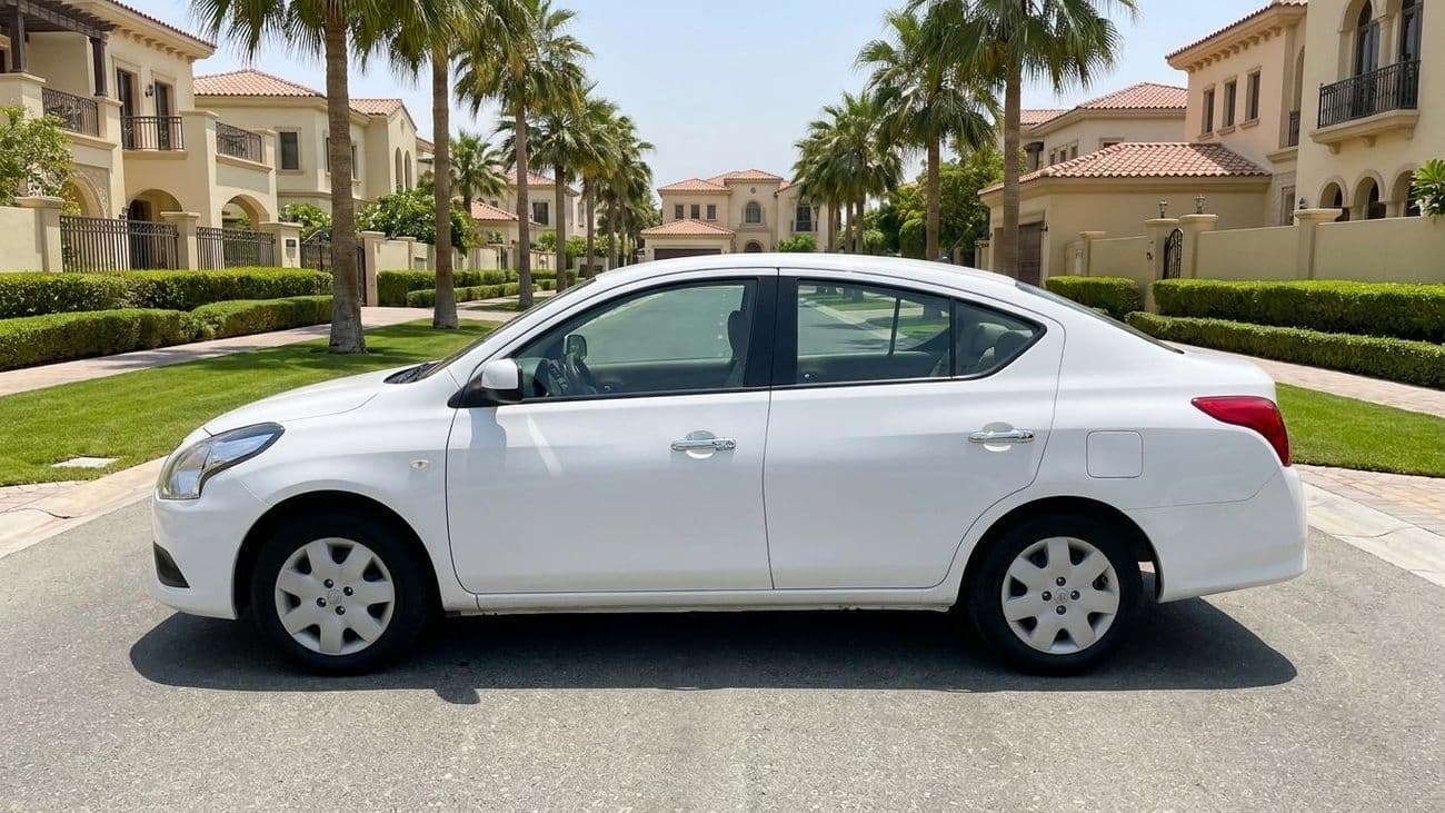 2022 Nissan Sunny SV thumbnail 5