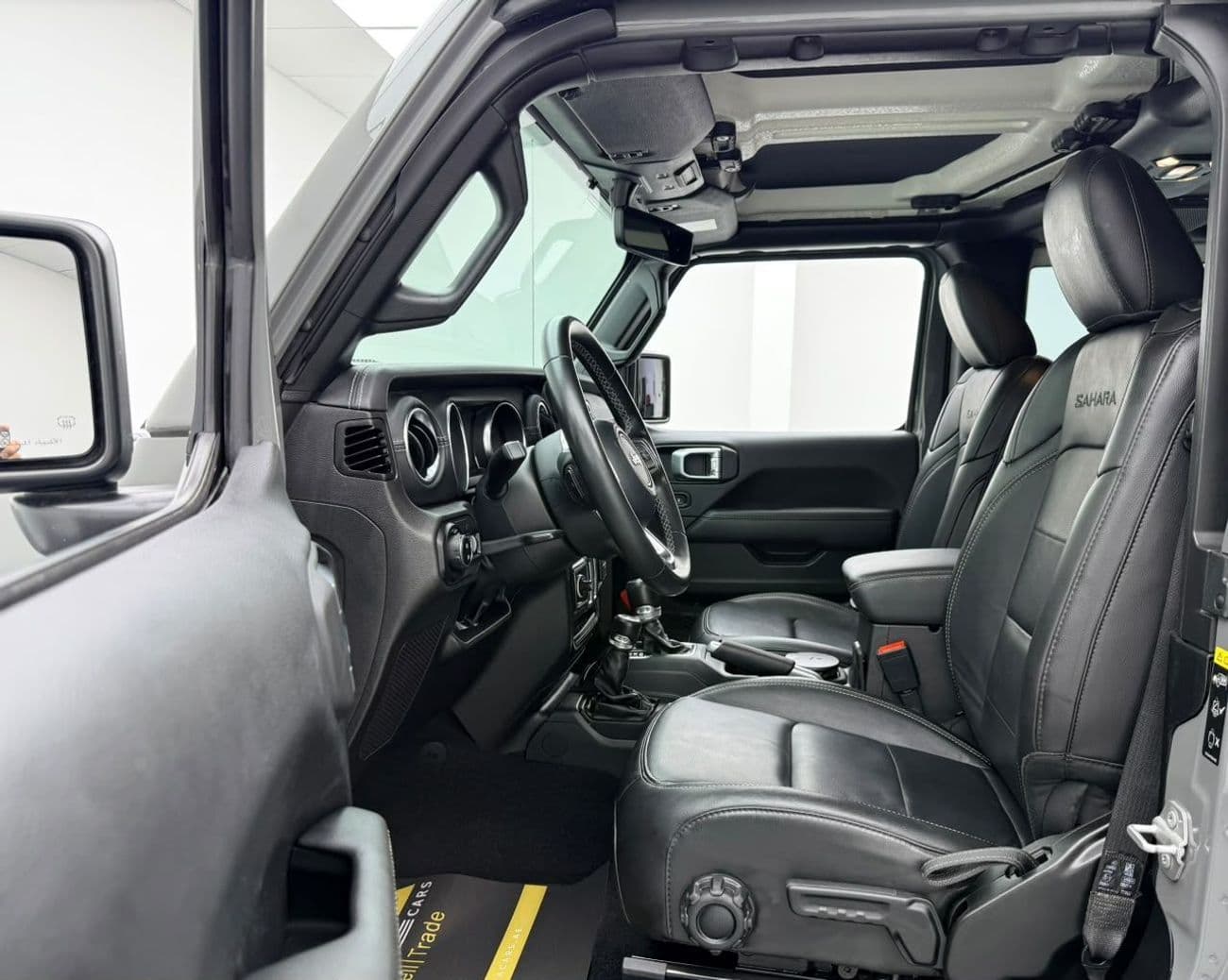 2022 Jeep Wrangler SAHARA thumbnail 8