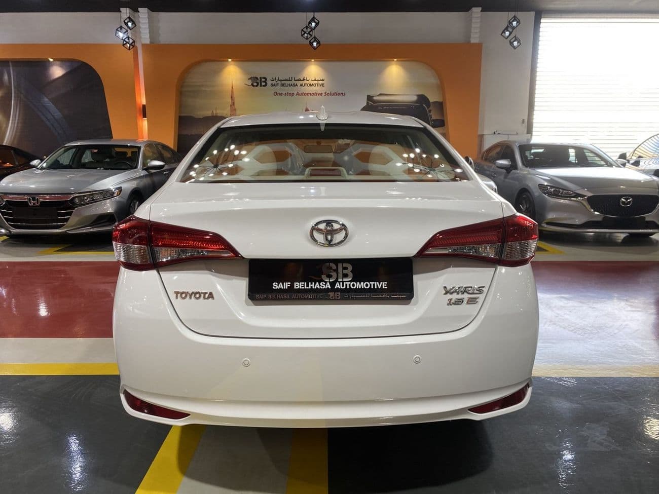 2021 Toyota Yaris E thumbnail 6