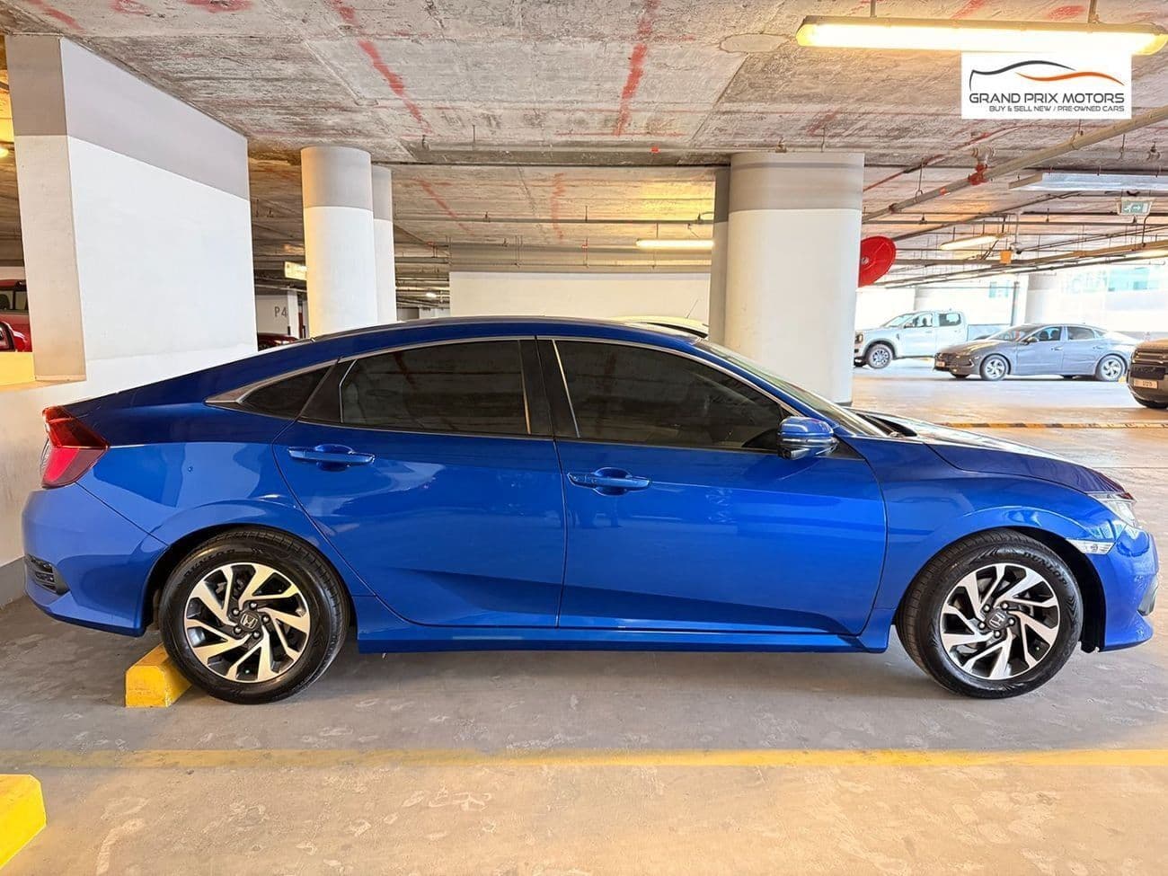 2020 Honda Civic EXI thumbnail 4