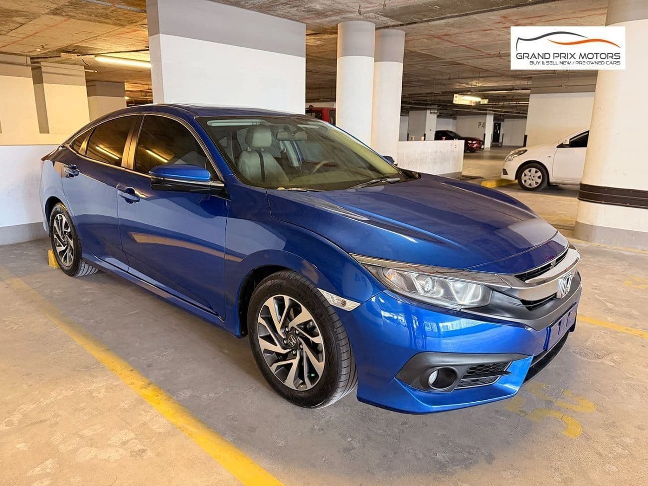 2020 Honda Civic EXI thumbnail 3