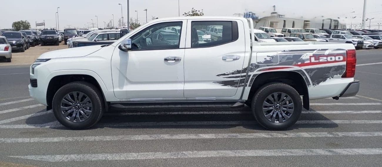 2026 Mitsubishi L200 GL thumbnail 3