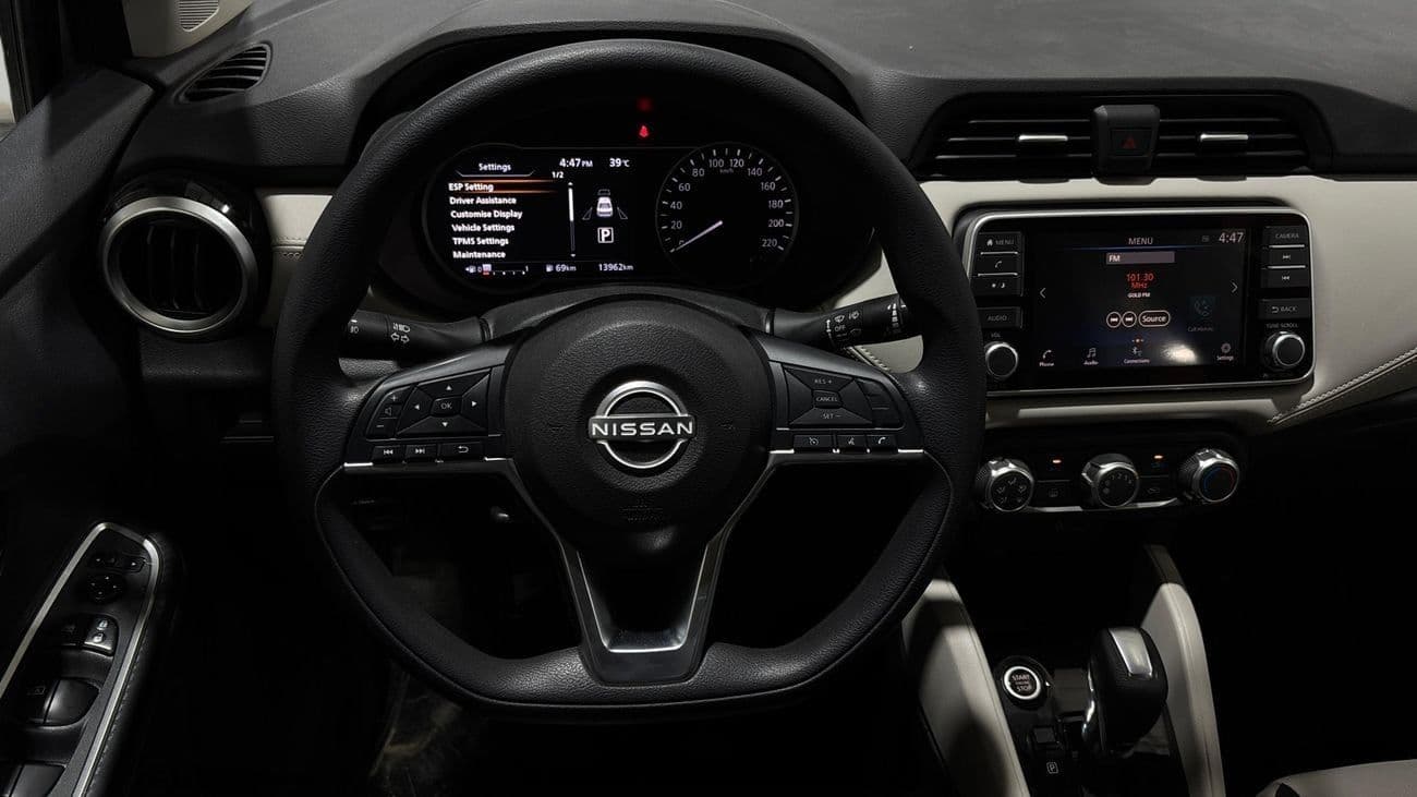 2024 Nissan Sunny SL thumbnail 8