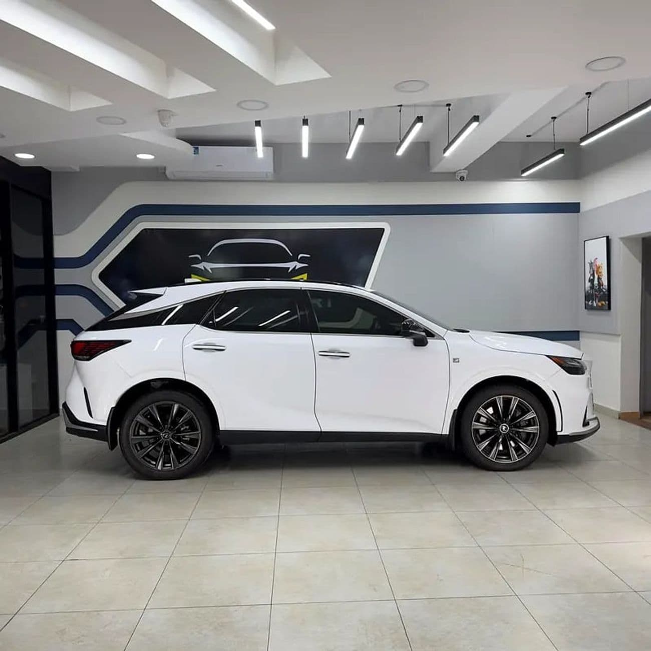 2024 Lexus RX350 F SPORT PRESTIGE thumbnail 4
