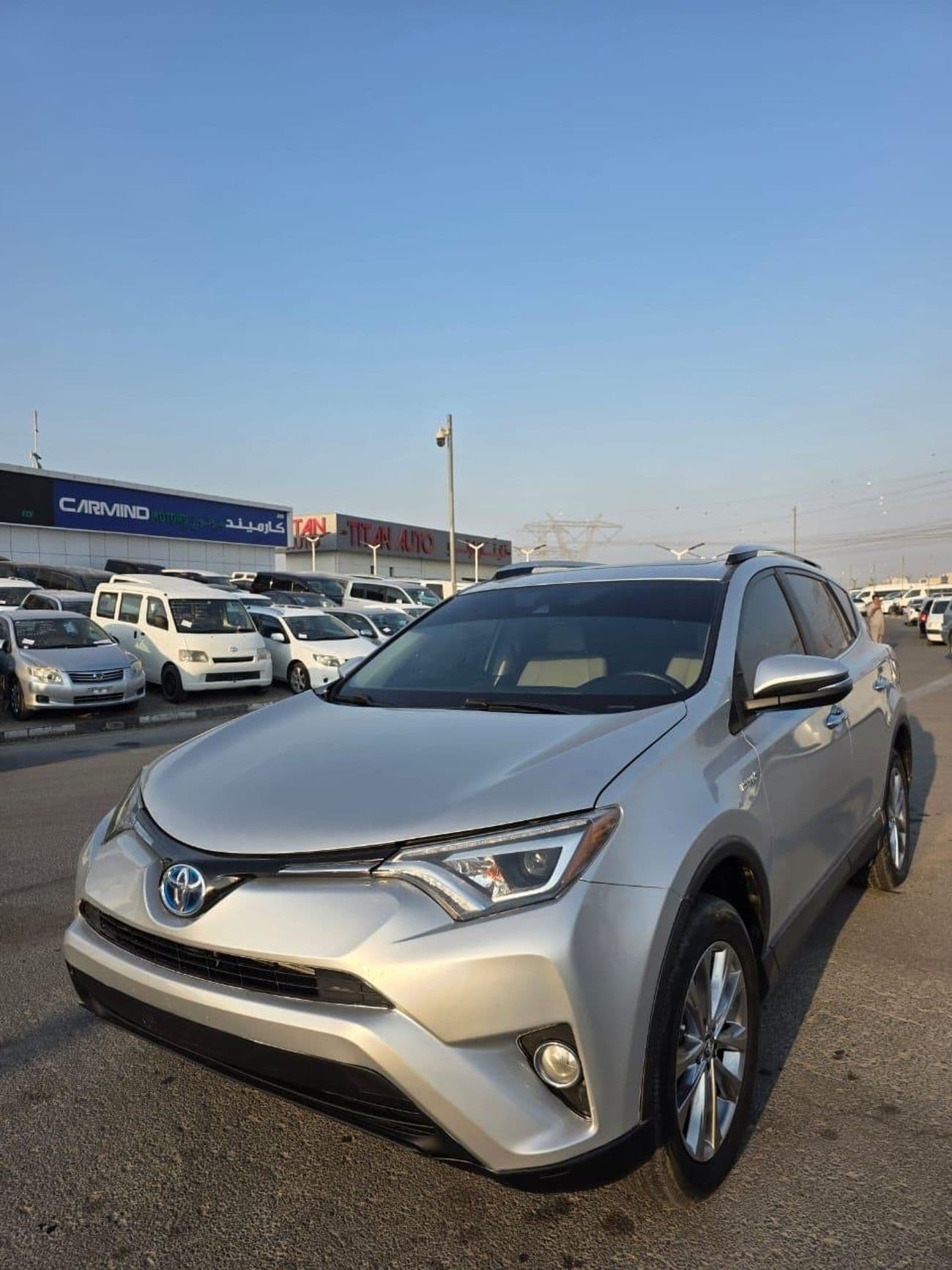 2016 Toyota RAV4 VXR thumbnail 3