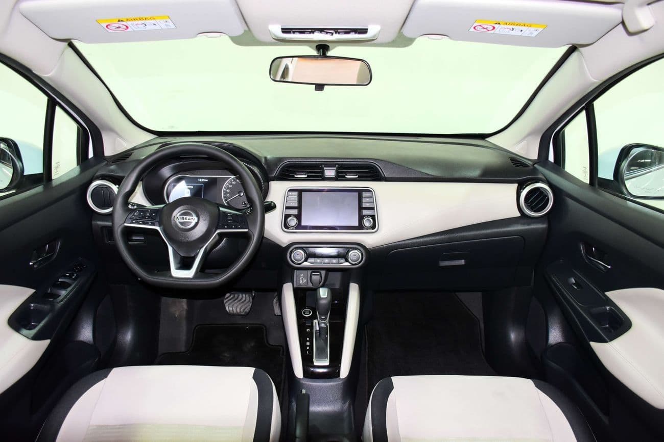 2022 Nissan Sunny SL thumbnail 5