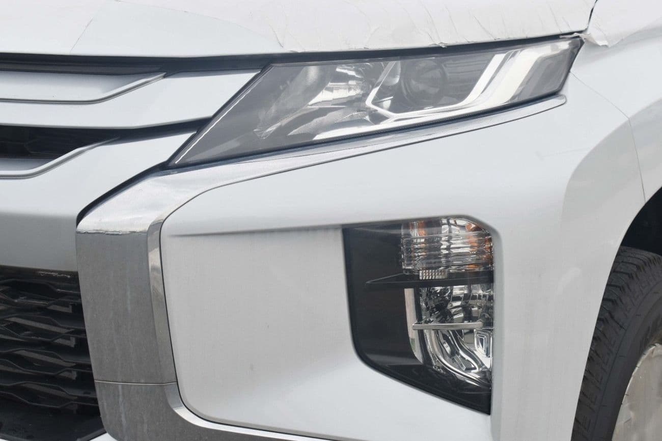 2022 Mitsubishi L200 GL thumbnail 7