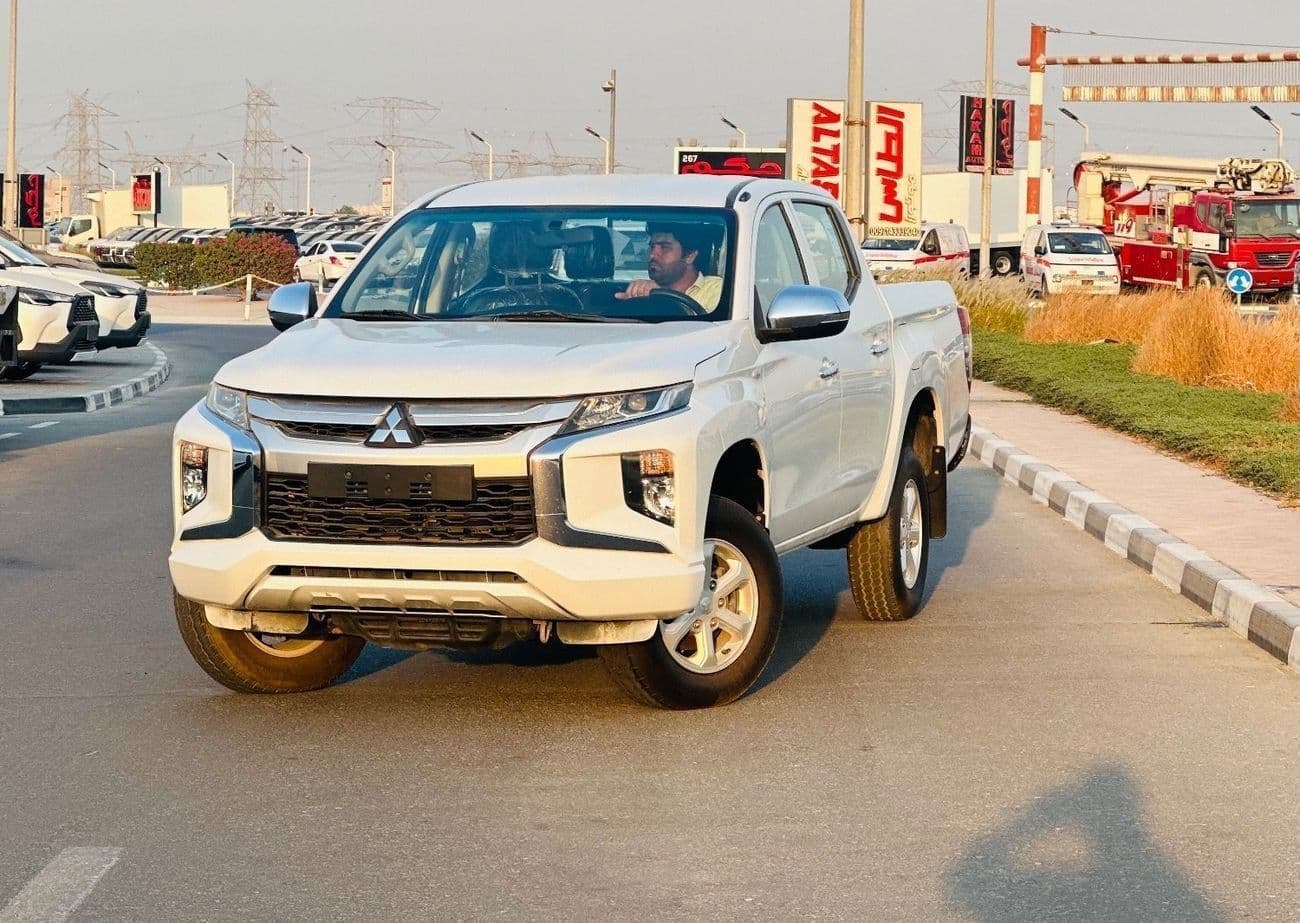 2020 Mitsubishi L200 GL thumbnail 4