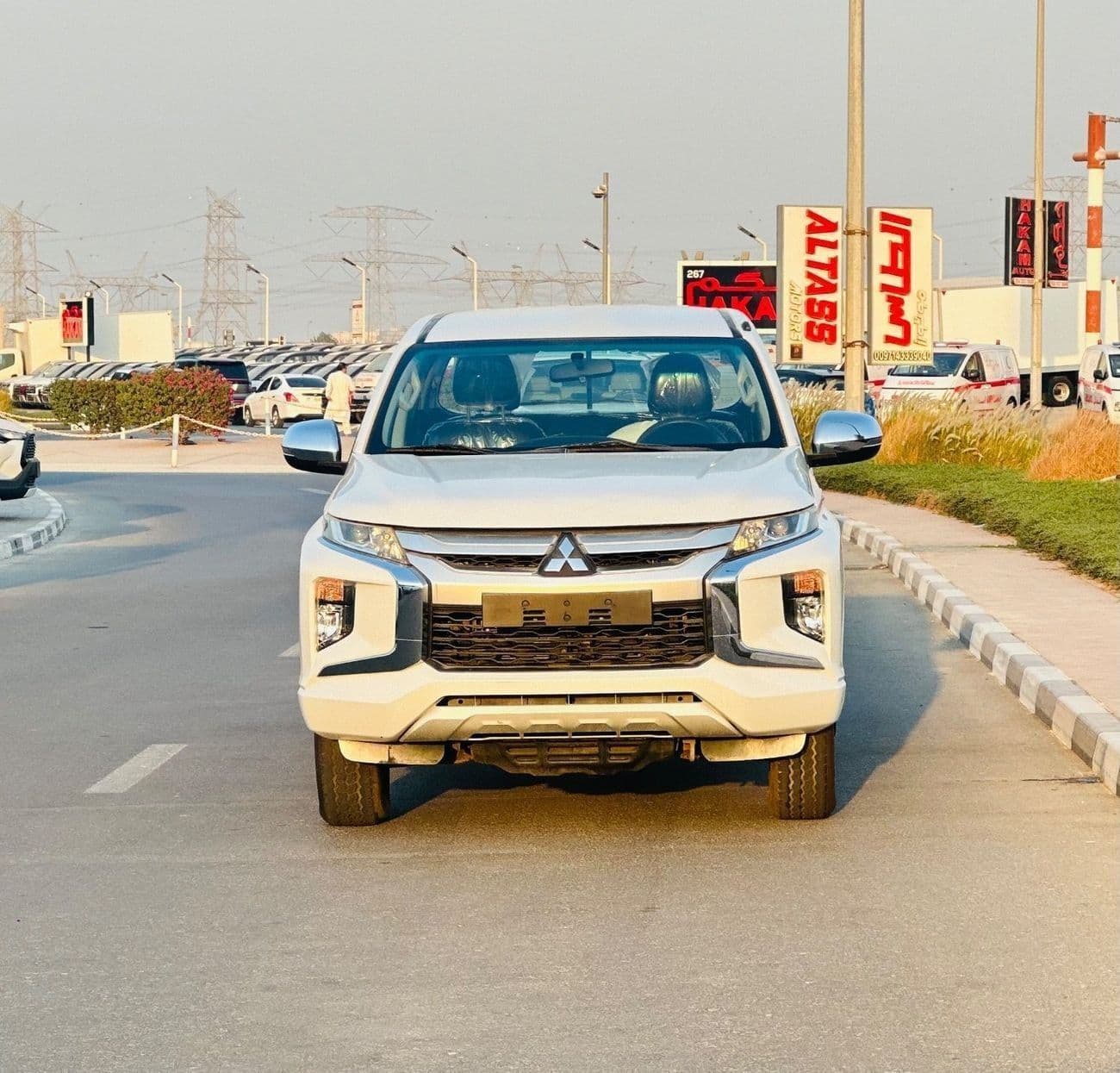 2020 Mitsubishi L200 GL thumbnail 2
