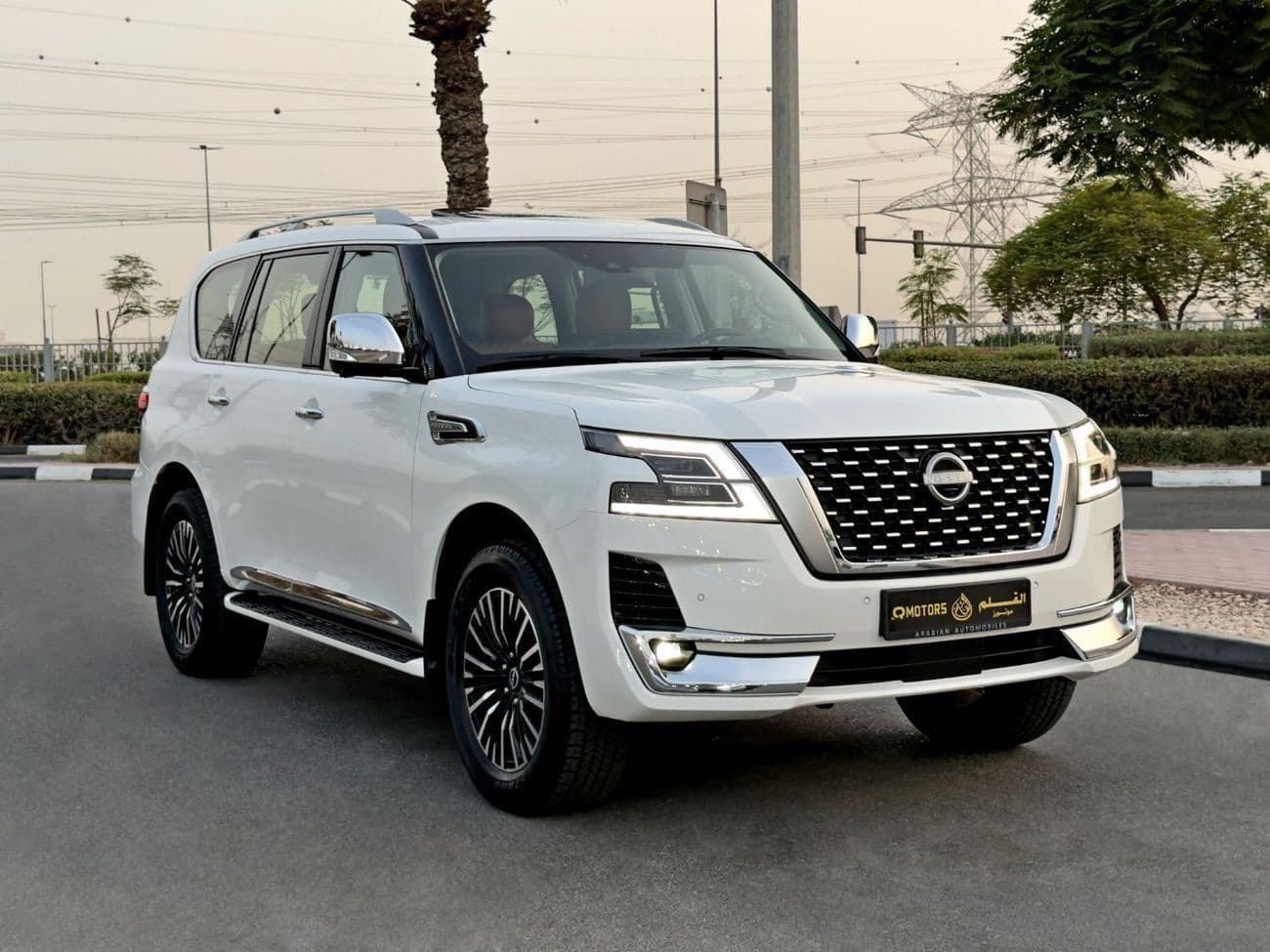 2023 Nissan Patrol SE PLATINUM CITY thumbnail 3