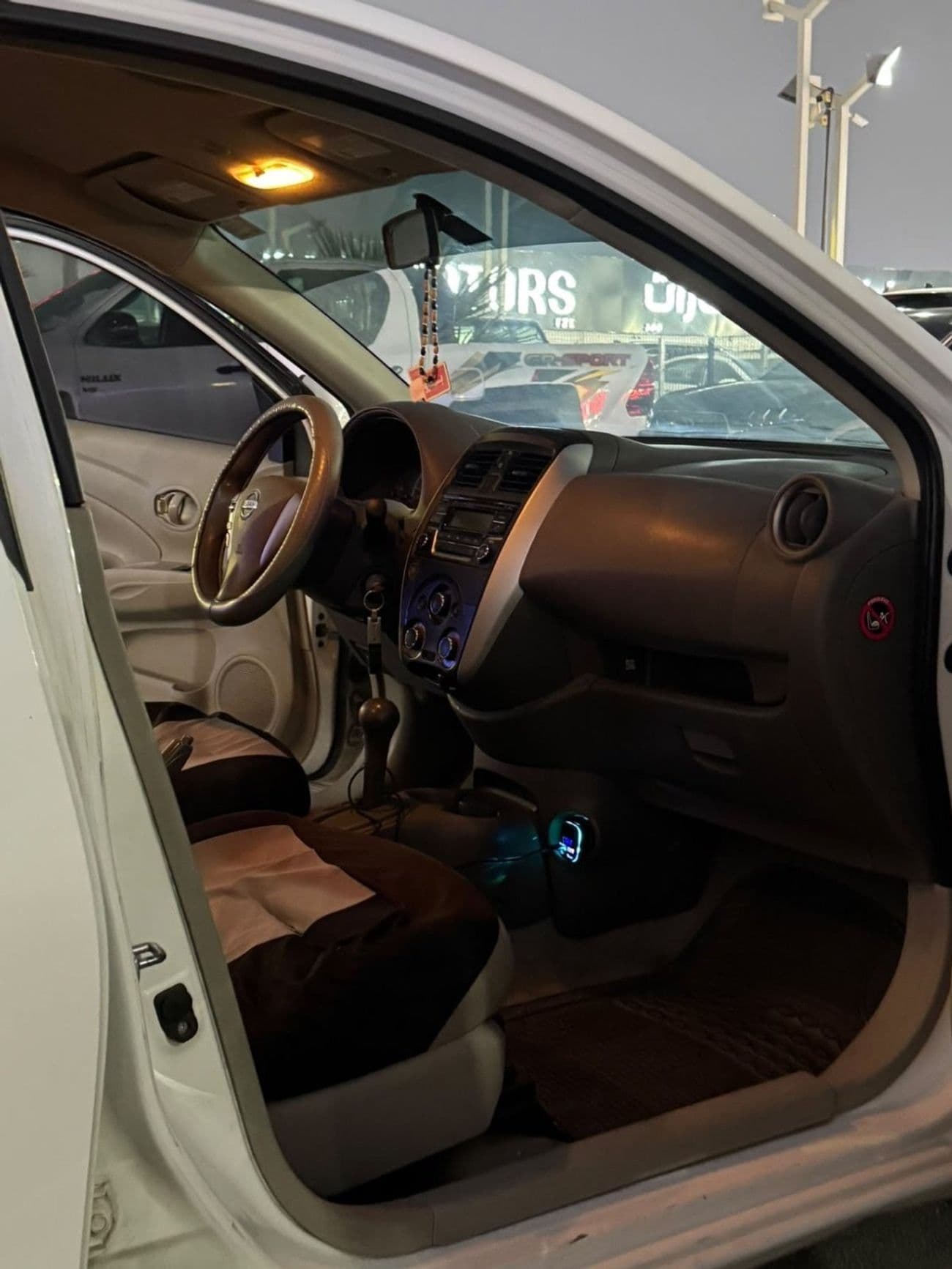 2019 Nissan Sunny S thumbnail 7