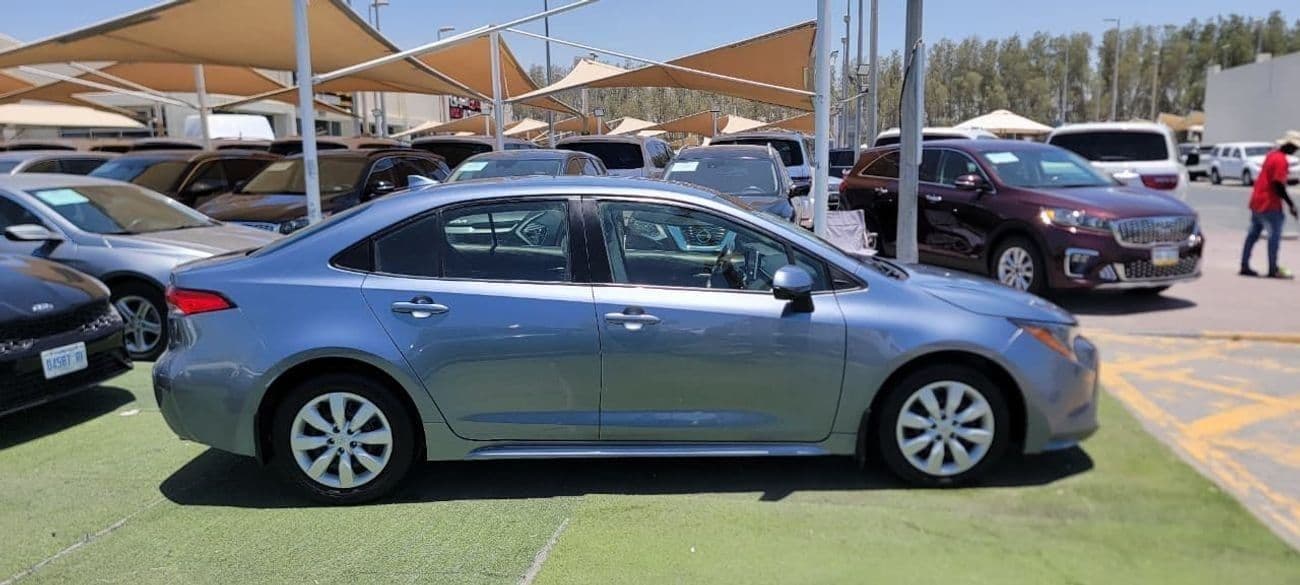 2021 Toyota Corolla SE thumbnail 6