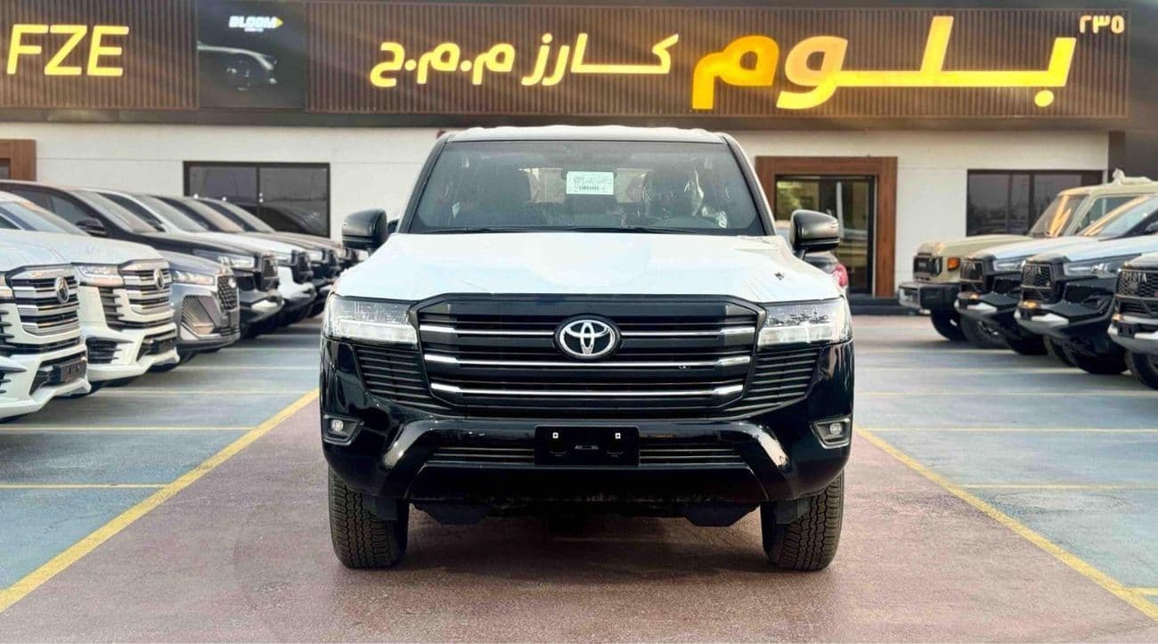 2025 Toyota Land Cruiser GXR thumbnail 2