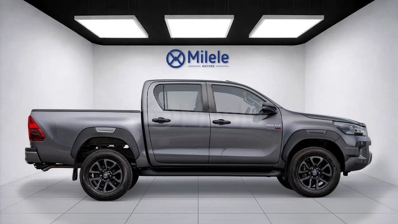 2026 Toyota Hilux ADVENTURE thumbnail 4