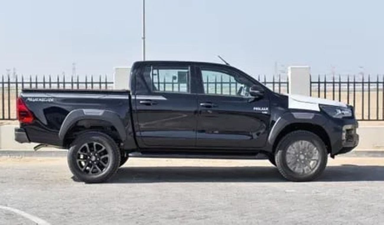 2025 Toyota Hilux ADVENTURE thumbnail 4