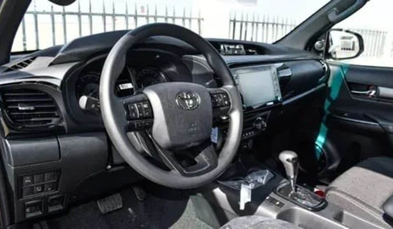 2025 Toyota Hilux ADVENTURE thumbnail 7
